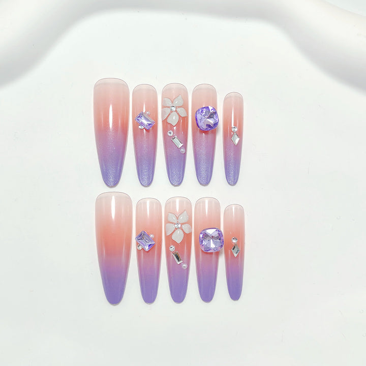 Creative Nail Art Set with Glitter and Flower Design Stornfield