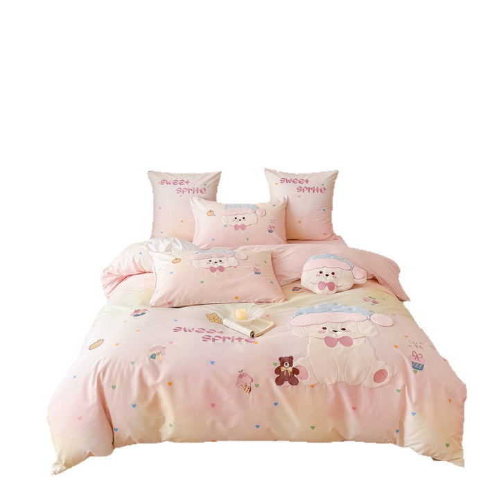 Children's bedding set with appliquéd sheep and teddy details