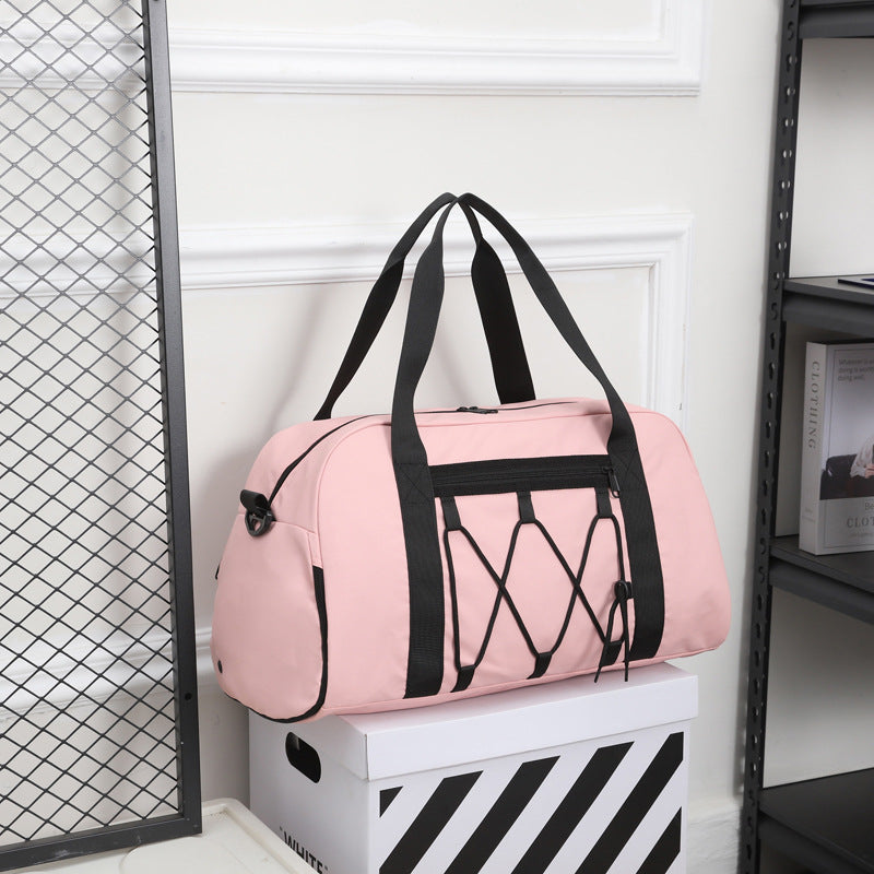 Sporty travel bag with innovative compartment system Stornfield