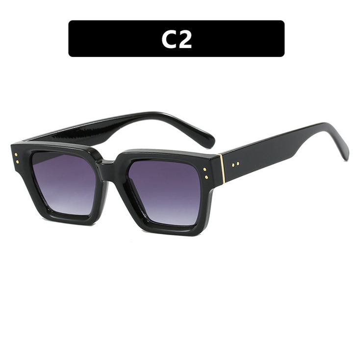 Women's trendy sunglasses in elegant oversized design Stornfield