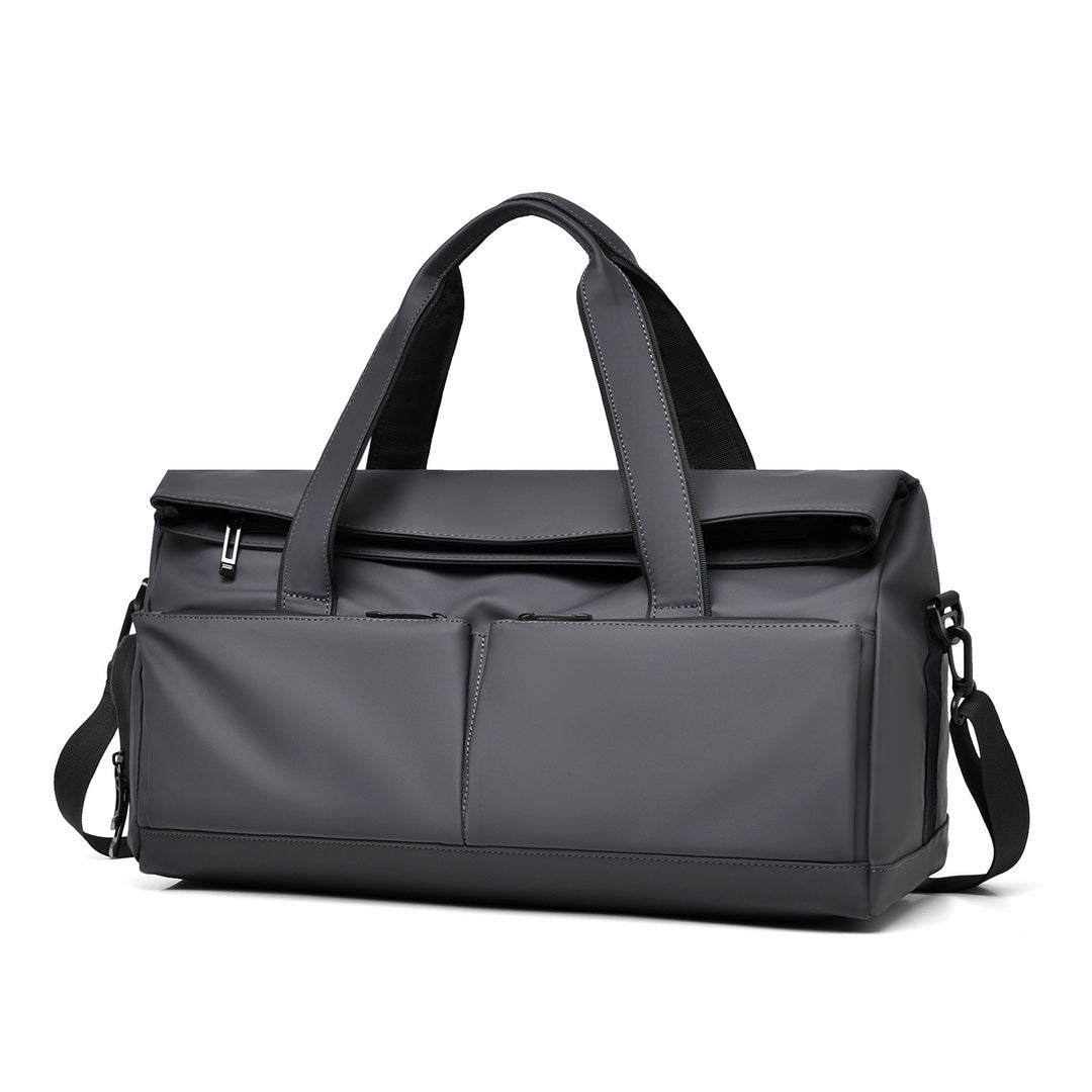 Versatile High-Performance Travel Duffle Stornfield