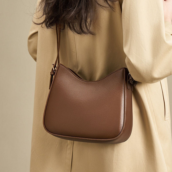 Minimalist Structured Handbag Stornfield