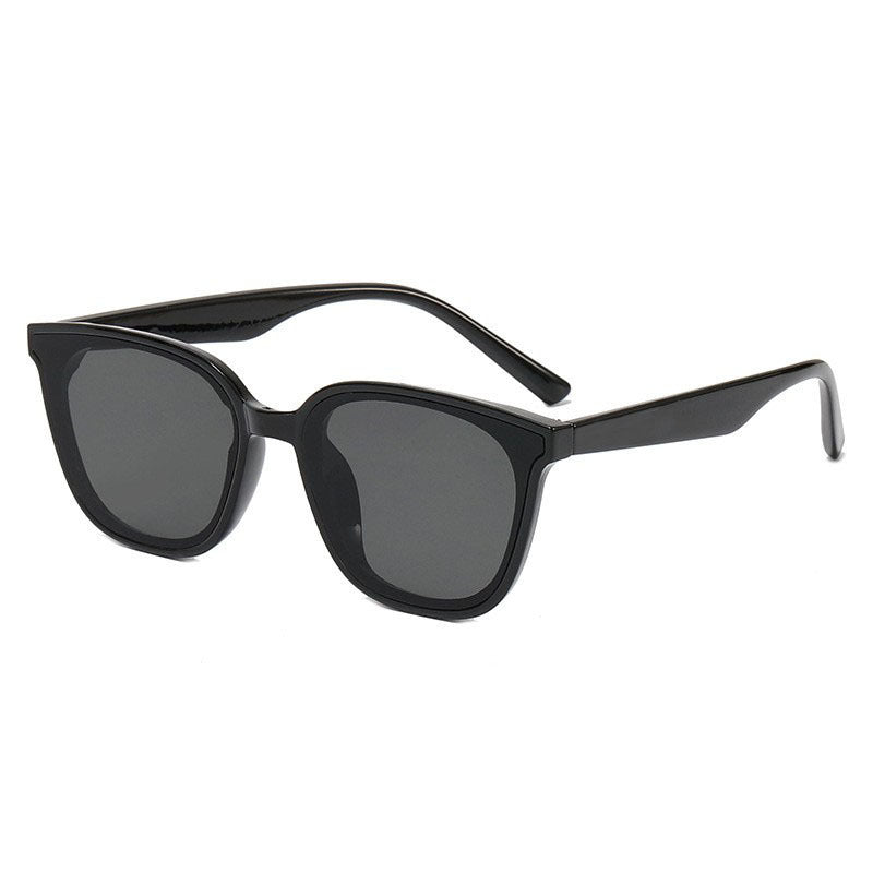Ladies Cat-Eye Design Sunglasses with protective UV filter Stornfield