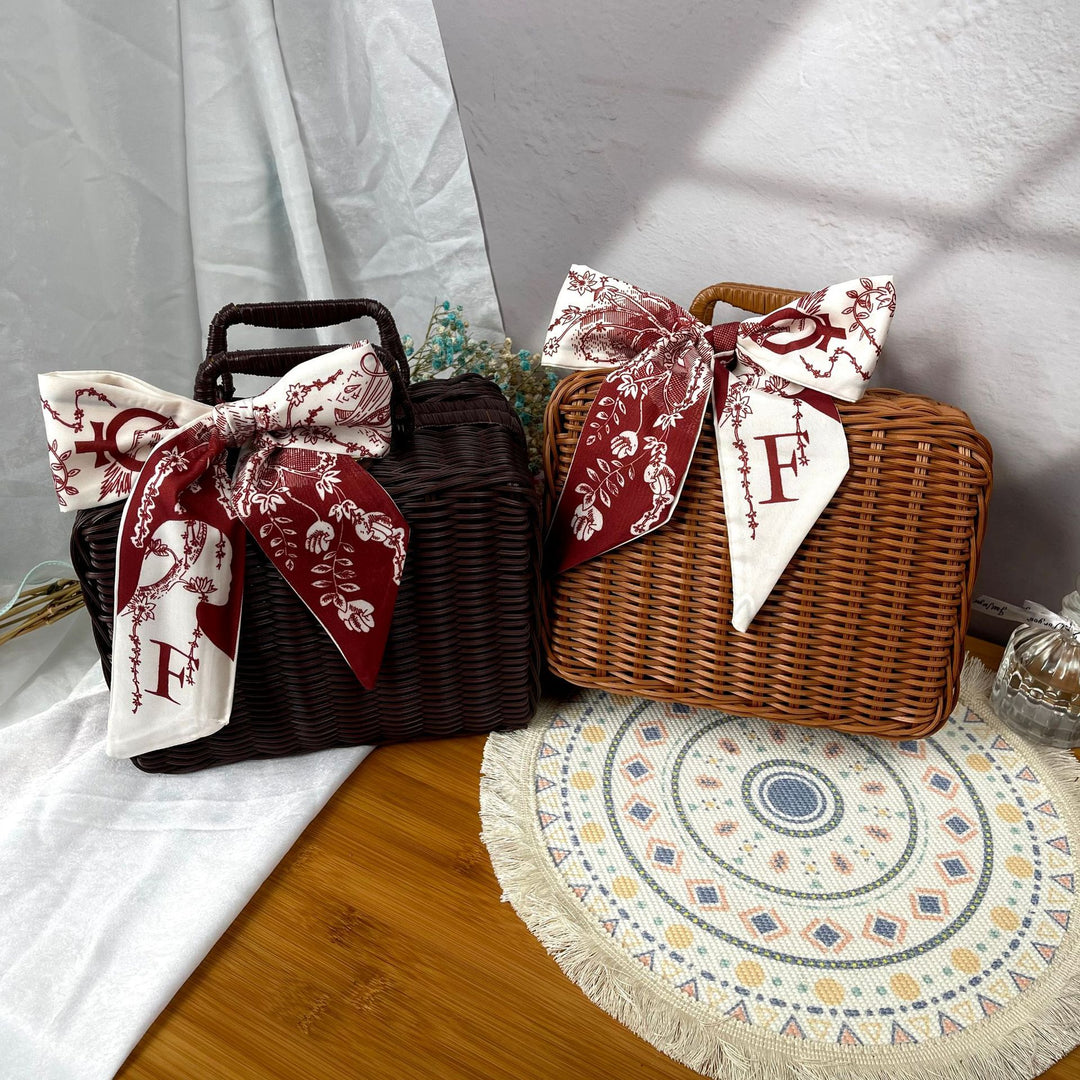 Ladies elegant and stylish cosmetic case Stornfield
