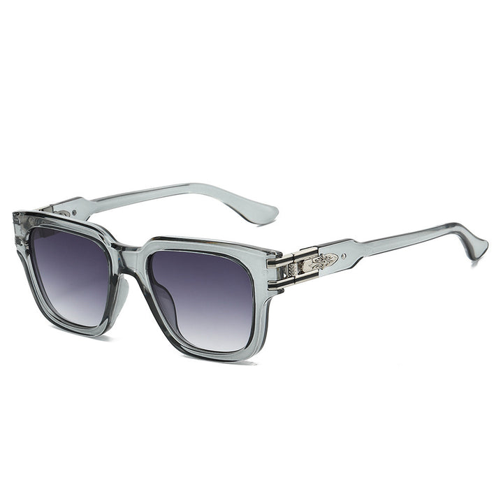 Retro-Inspired Bold Frame Sunglasses Stornfield