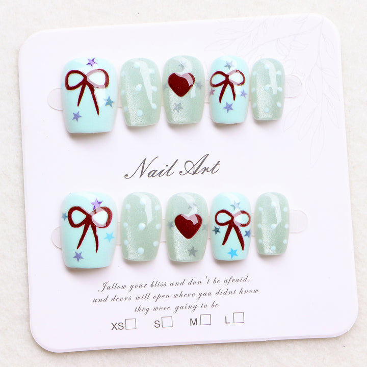 Decorative Holiday-Themed Press-On Nail Art Set Stornfield