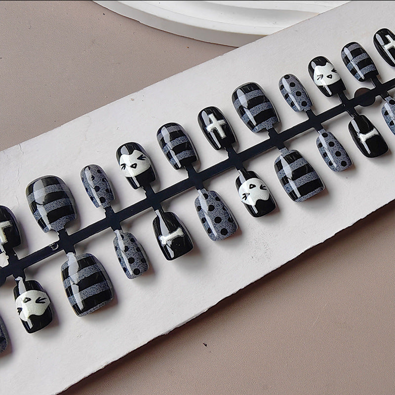 Artifical nails with Playful Animal Designs Stornfield