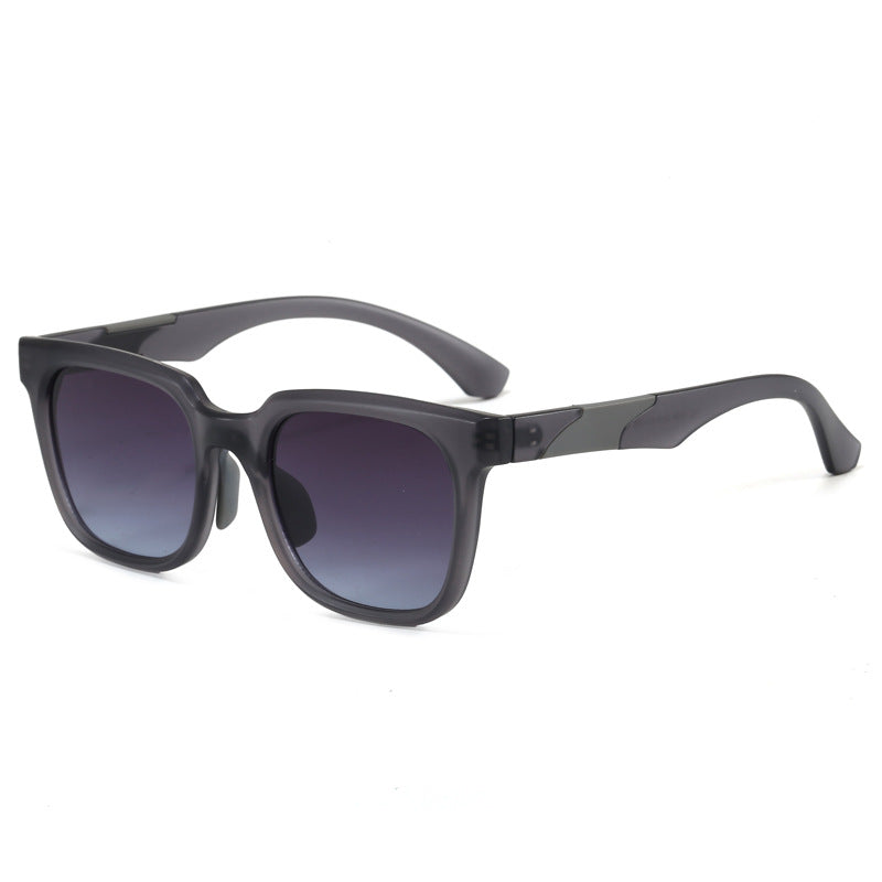 Women's Sporty Sunglasses in Modern Design Stornfield
