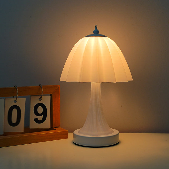 Decorative Pleated Table Lamp