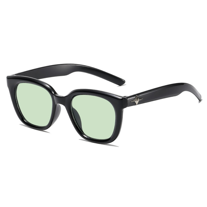 Fashionable Oversized Sunglasses Stornfield
