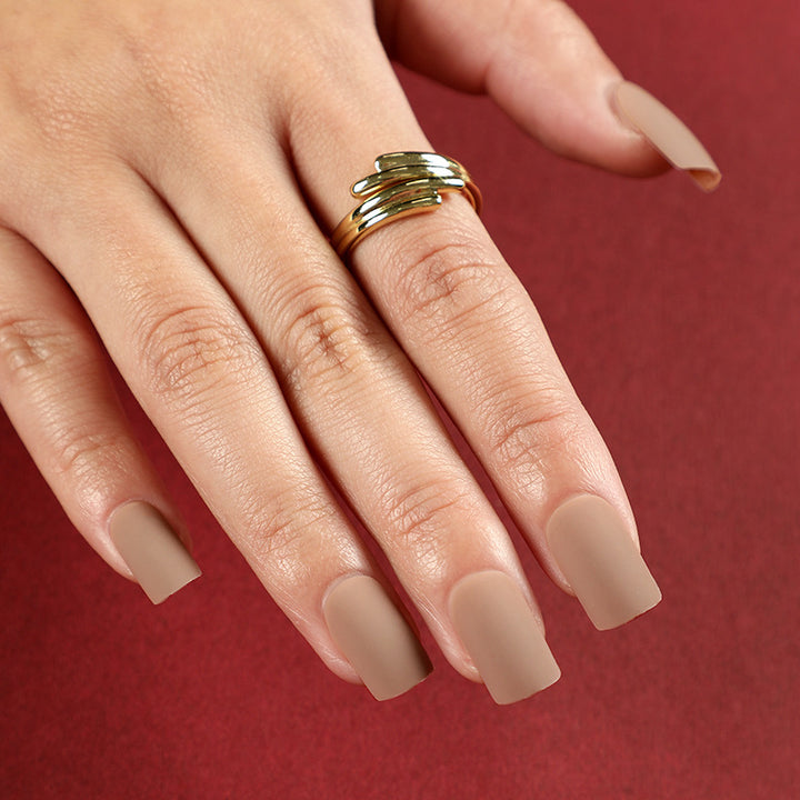 Artificial nails in elegant matte finish Stornfield