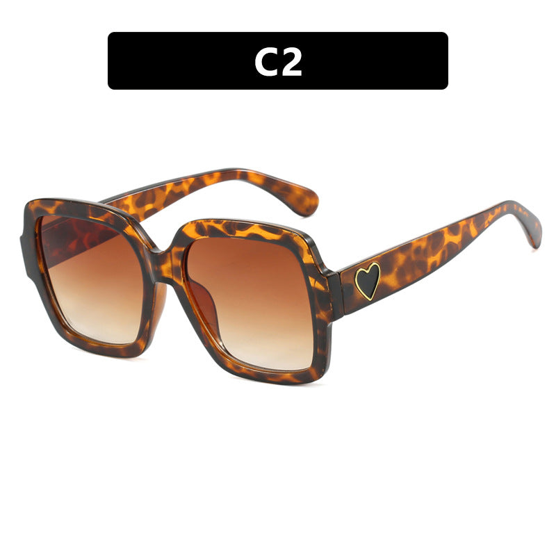 Women's square sunglasses with fashionable heart accent Stornfield