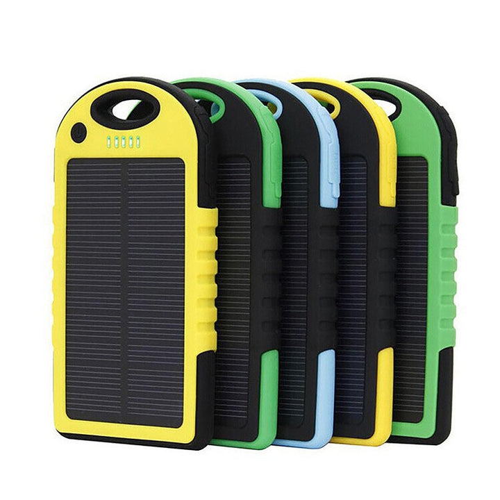Robust Solar Powerbank Stornfield
