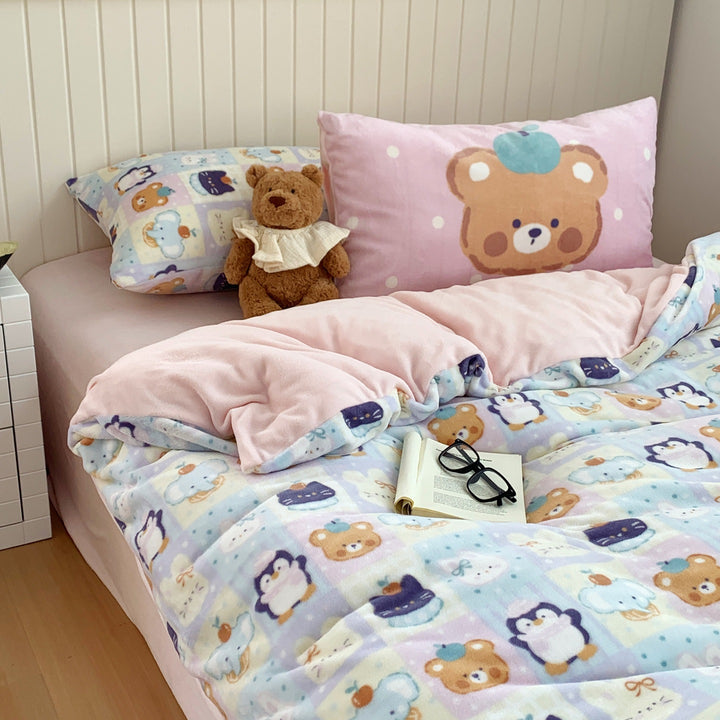 Plush Cartoon-Print Reversible Fleece Comforter with Oversized Loft