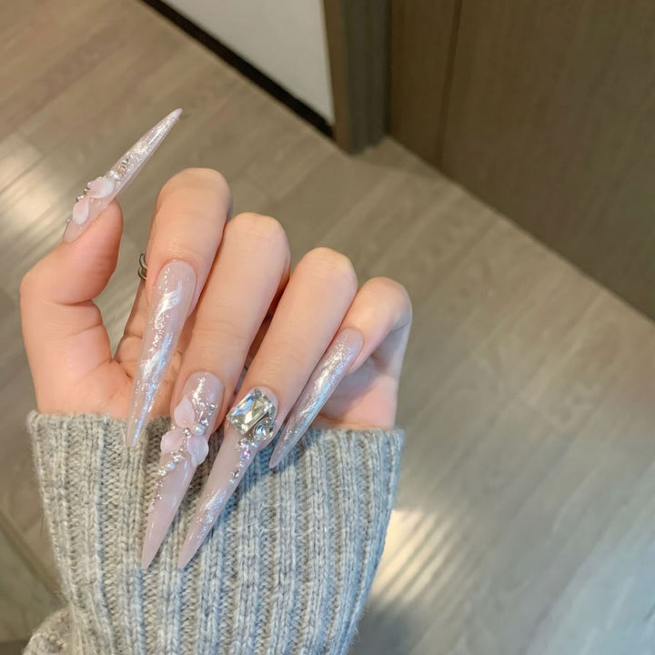 Artistic Decorative Stiletto Press-On Nail Set with Floral Accents Stornfield