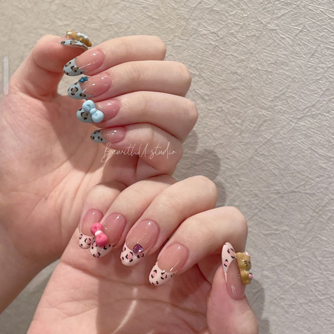 Fashionable Press-On Nail Set Stornfield