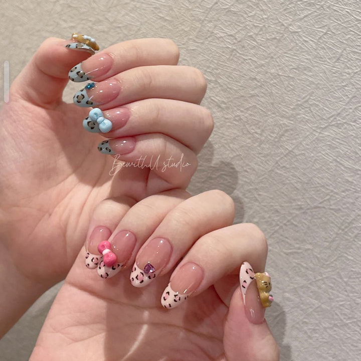 Fashionable Press-On Nail Set Stornfield