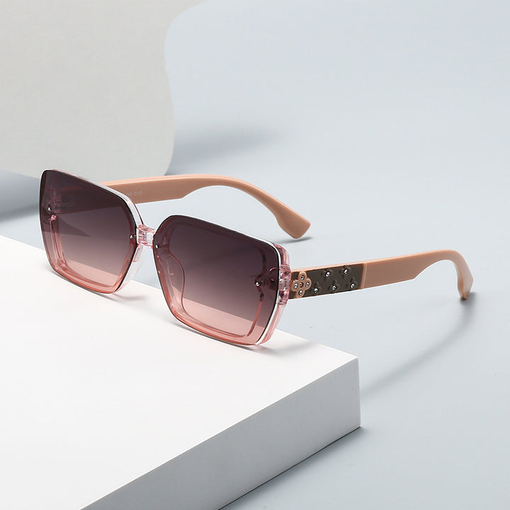 Ladies sunglasses with extravagant jewelry details Stornfield