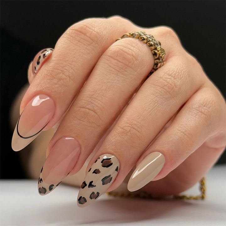 Elegant Stiletto Press-On Nail Art Set with Leopard Print Design Stornfield