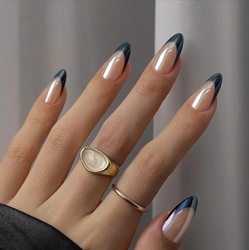 Elegant French Tip Press-On Nail Art Set Stornfield