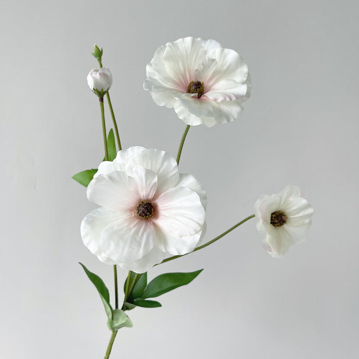Elegant Floral Accent