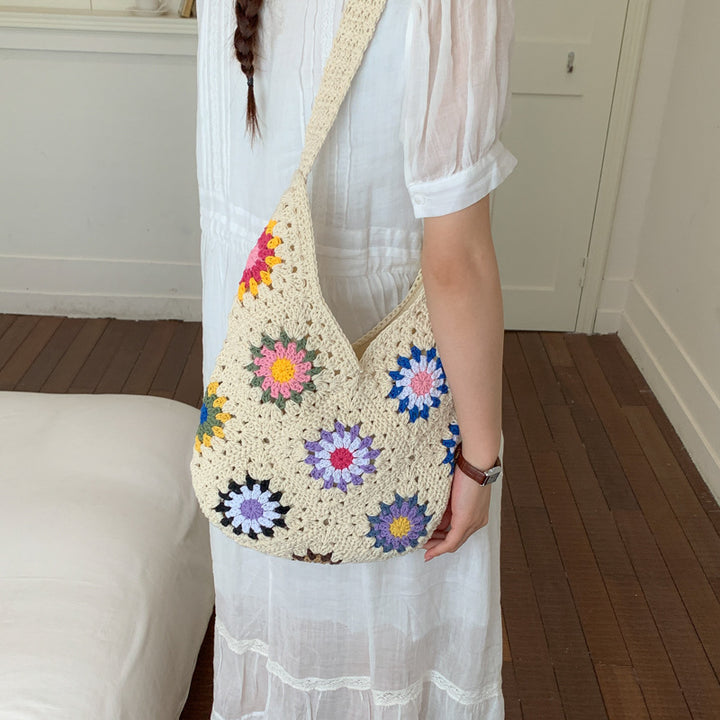 Fashionable Crochet Handbag Stornfield