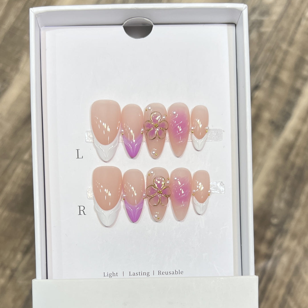 Artistic Floral Press-On Nail Set Stornfield
