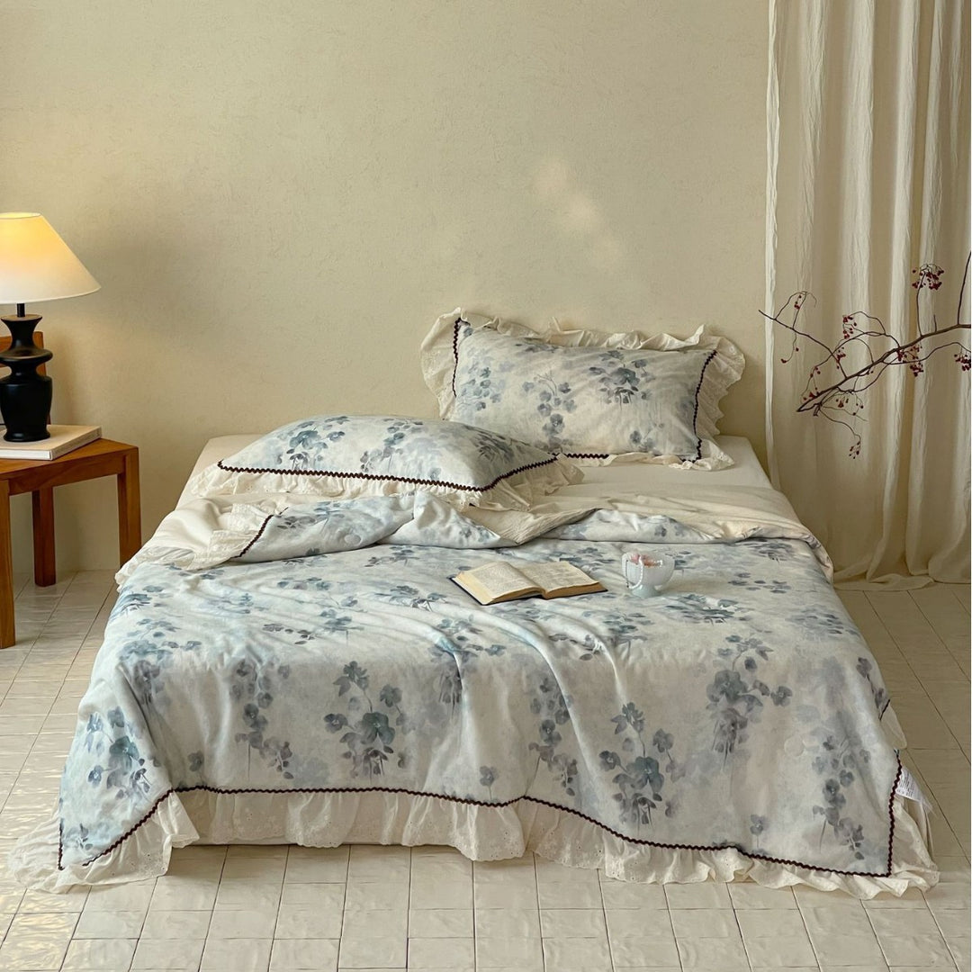 Ruffled Eyelet Floral Cotton Duvet Cover and Pillow Sham Set
