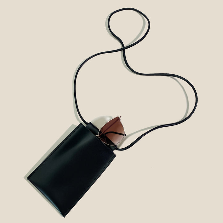 Minimalist Leather Phone Holder Stornfield