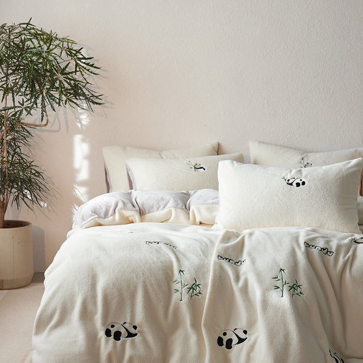 Bedding set with embroidered panda and bamboo design
