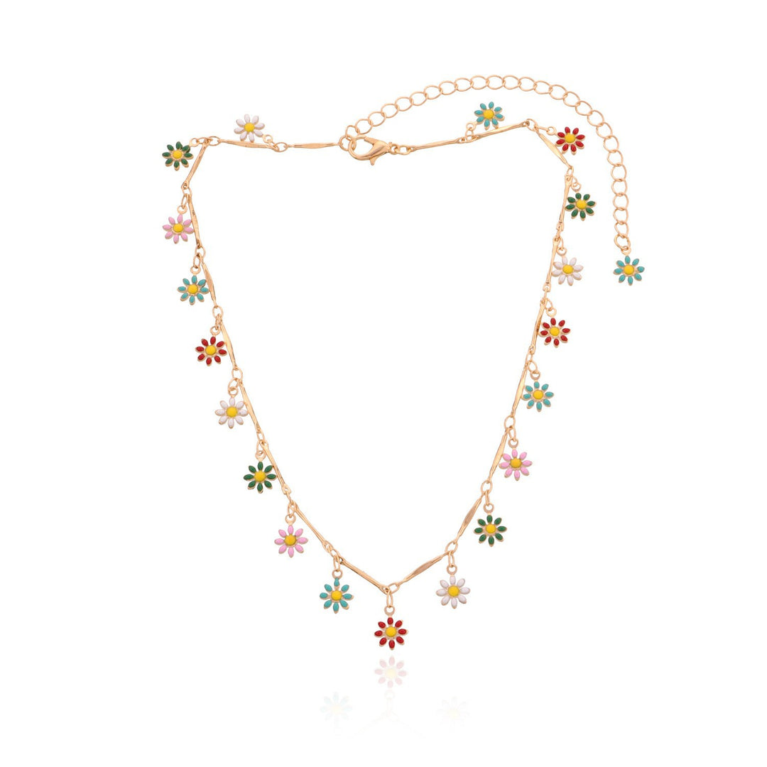 Floral Charm Necklace Stornfield