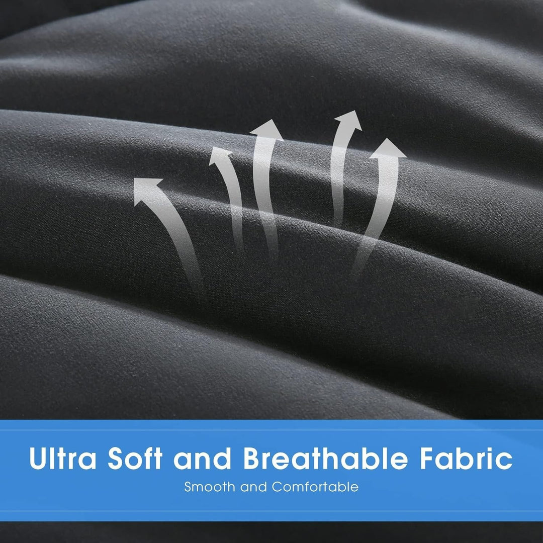 Luxurious Ultra-Soft Insulated Comforter Stornfield