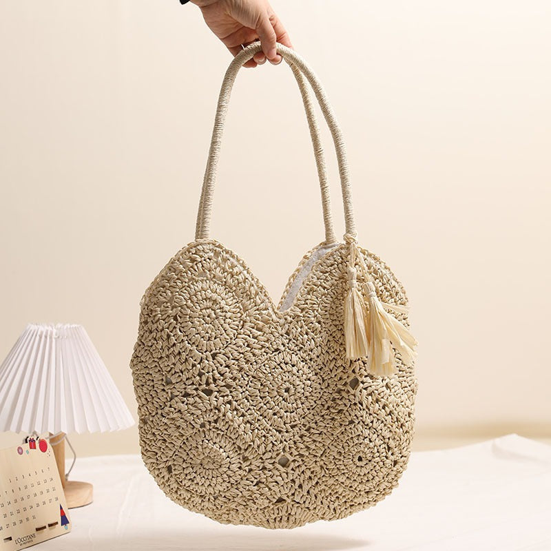 Handmade straw bag with structured design Stornfield