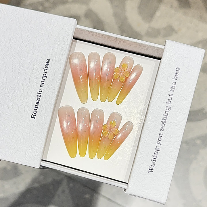 Elegant Artificial Nails with Romantic Ombre Effect Stornfield