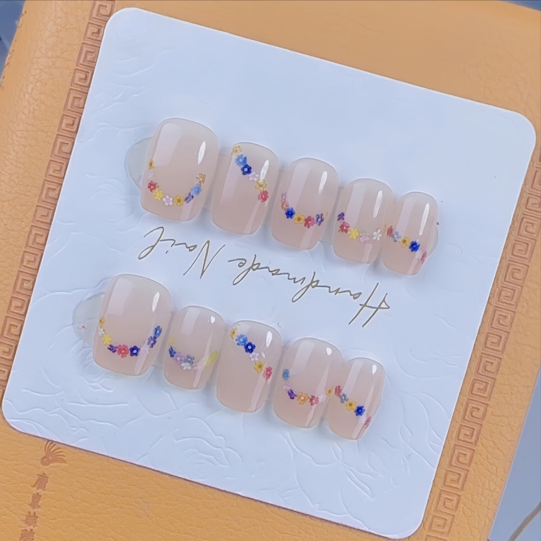 Unique Design Press-On Nail Set Stornfield
