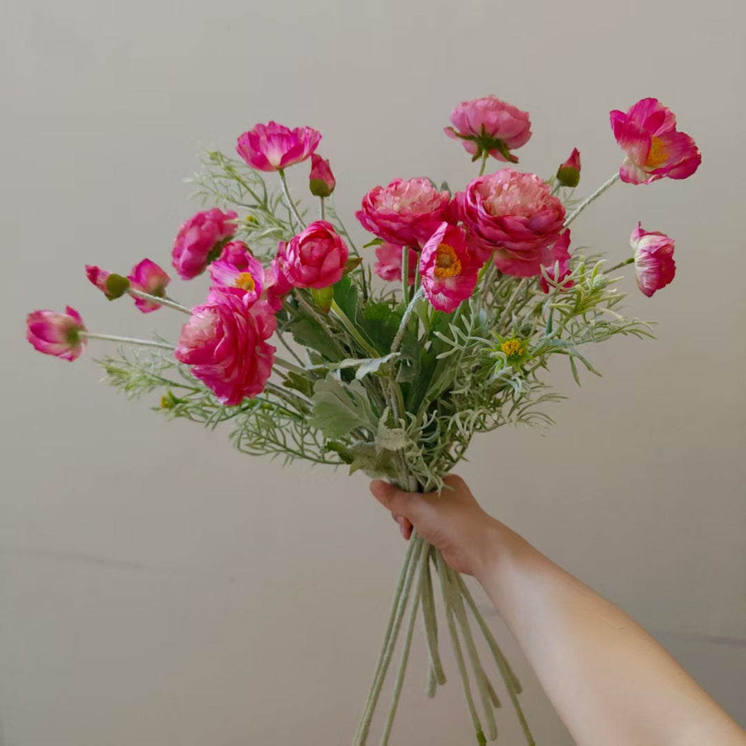 Lifelike Floral Bouquet Arrangement