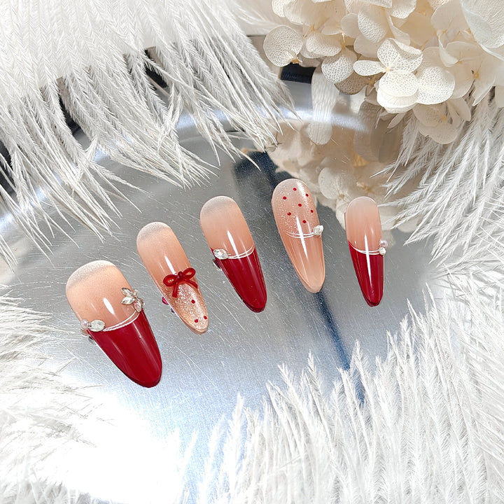 Elegant and Festive Artificial Nails Stornfield