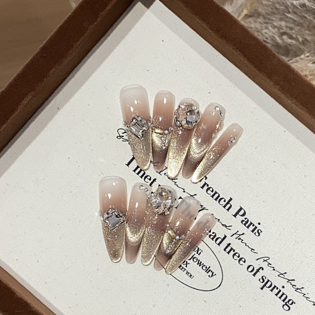 Glamorous Press-On Nail Art Set Stornfield