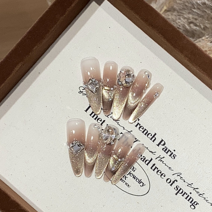 Glamorous Press-On Nail Art Set Stornfield
