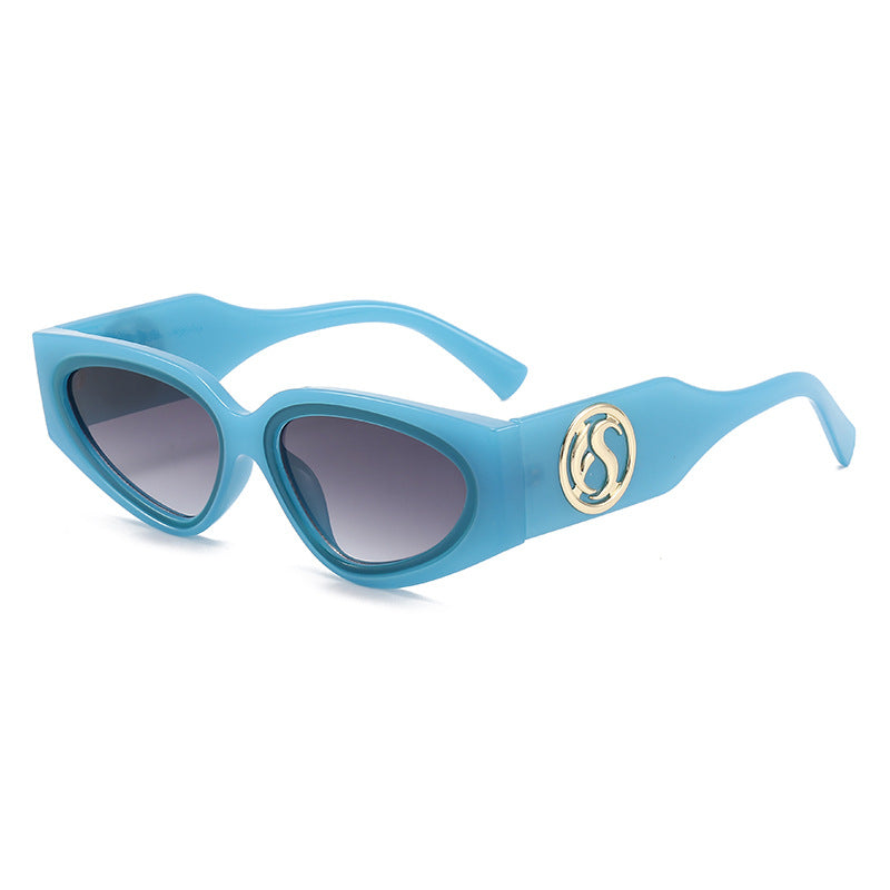 Women's Cat-Eye Sunglasses with Luxurious Frame and Glamorous Details Stornfield