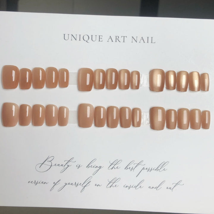 Press-On Nail Art Set