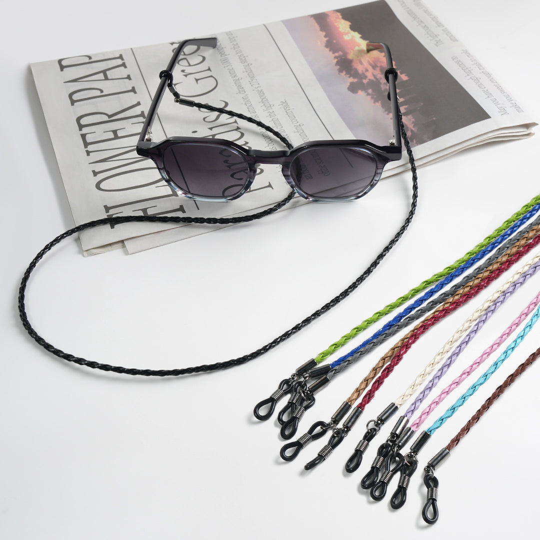 Adjustable Eyewear Retainer Stornfield