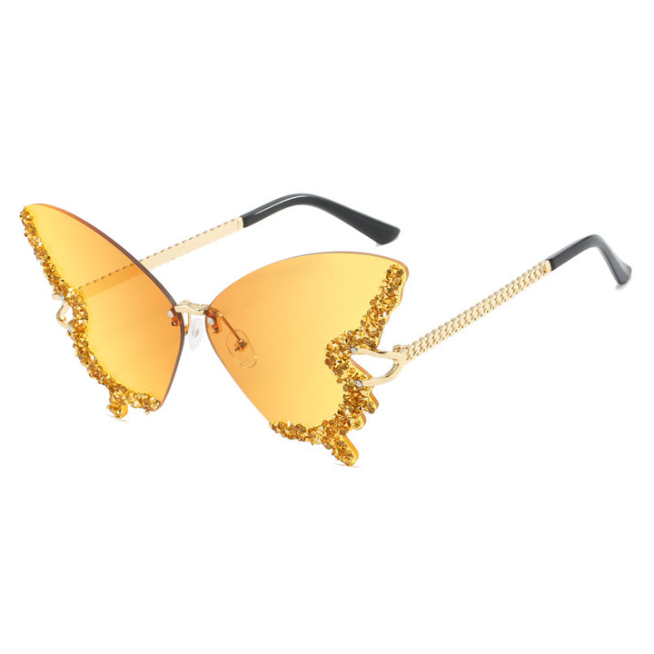Ladies extravagant Cats Eye sunglasses with sparkling accents Stornfield