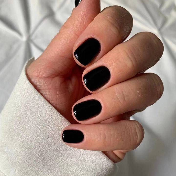 Creative Nail Art with Elegant High Gloss Finish Stornfield
