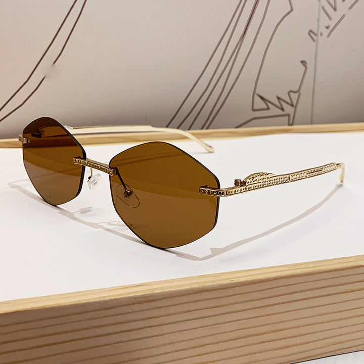 Women's extravagant sunglasses with sparkling accents Stornfield