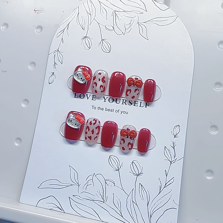 Creative Press-On Nail Collection Stornfield