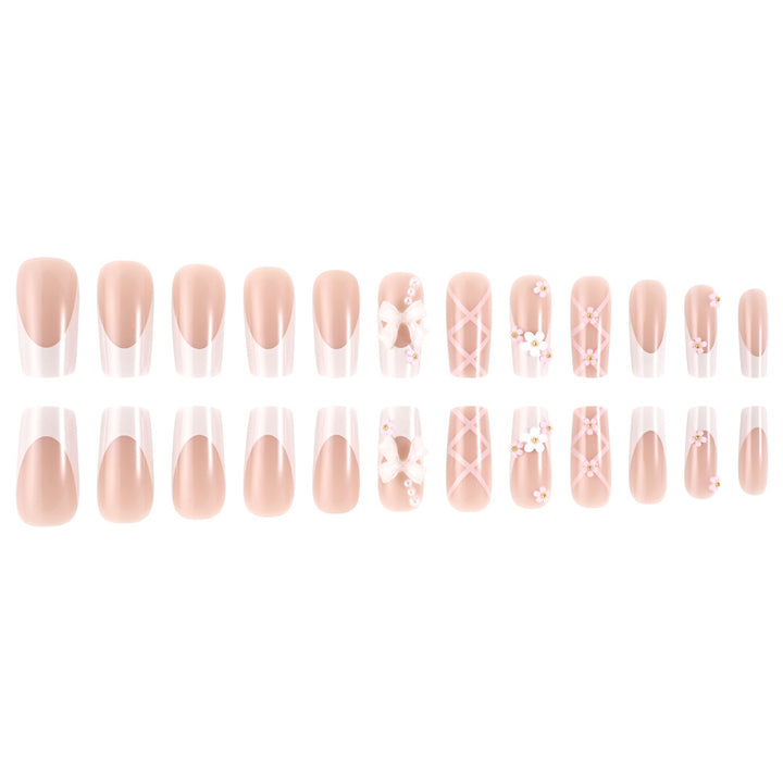 Decorative Floral Press-On Nails Stornfield