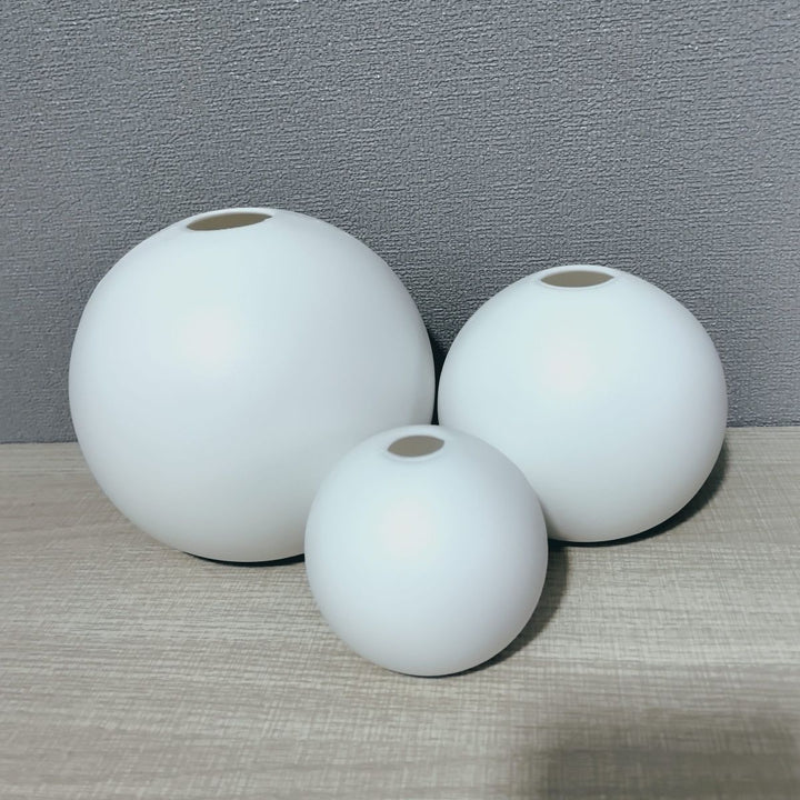 Minimalist Ceramic Sphere Planter Stornfeild