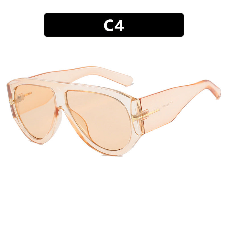 Women Designer Sunglasses in Elegant Retro Design with Wide Frame Stornfield