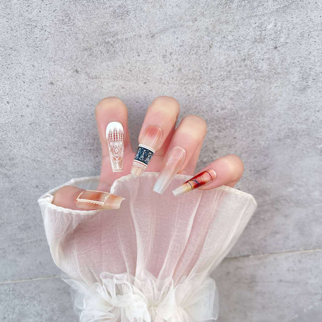 Decorative Press-On Nail Art Set with Elegant Patterns
